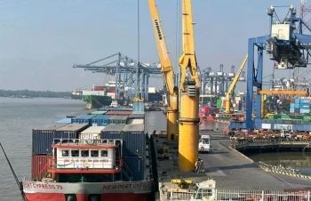 Vietnam&apos;s import-export surges 15.3%