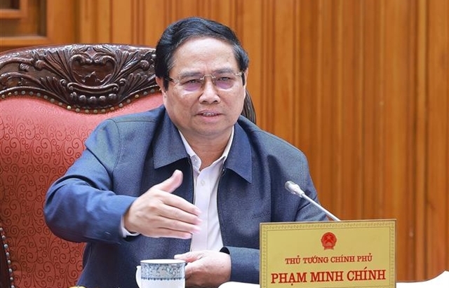 PM Chính calls for optimal plan to streamline and restructure organisational apparatuses