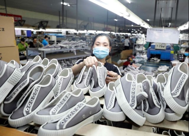 Vietnamese footwear companies urged to boost green exports