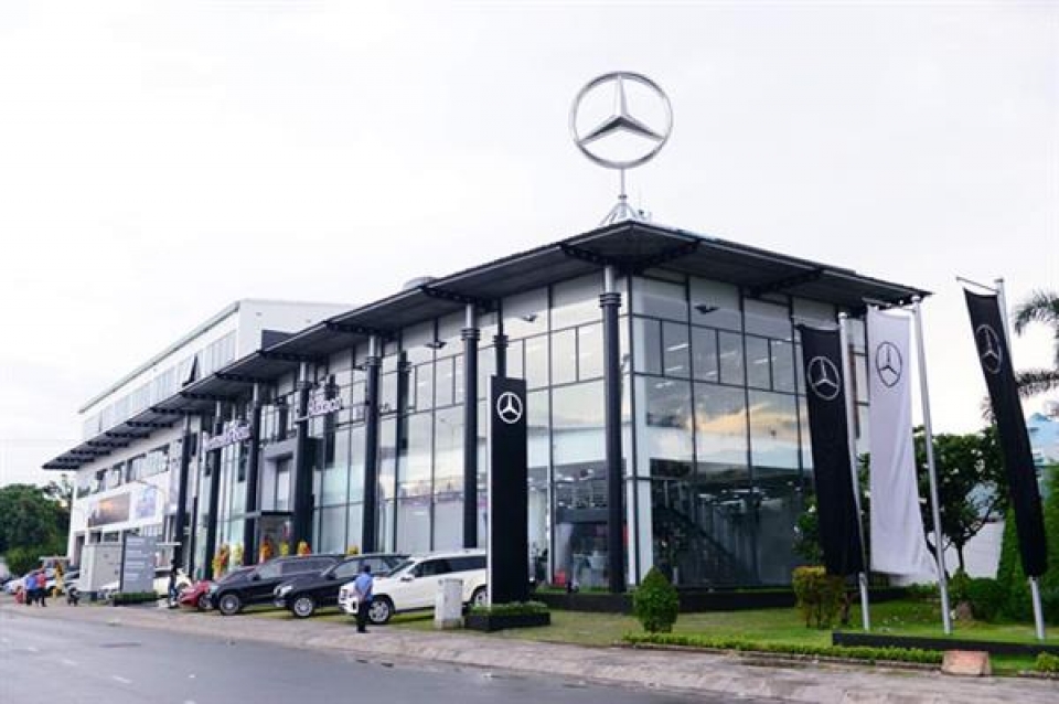 why mercedes benz vietnam will be assessed more than 100 billion vnd of tax