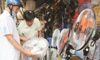 The "made in Vietnam" fan attracts consumers
