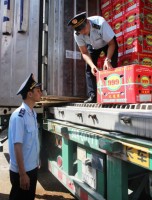 Nearly 195,000 billion vnd collected by Customs over the past 9 months