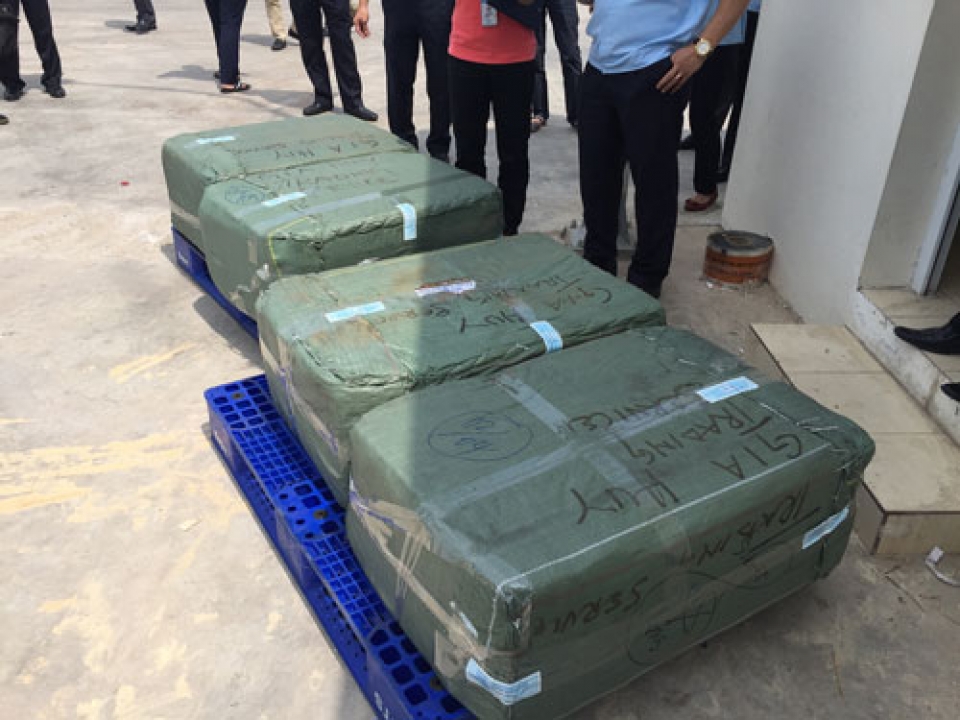 how 390 kg of ivory air shipmentwas detected