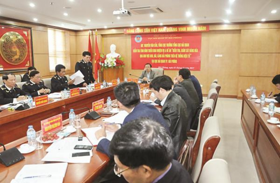 director of hai phong customs department nguyen tien loc breakthrough in customs management and trade facilitation
