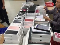 A great number of illicit iPhone by express seized