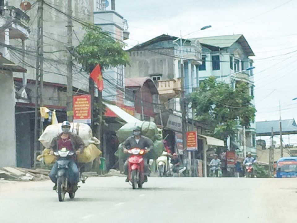 hai quan lang son chu dong cung co phong tuyen chong buon lau