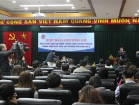 Vietnam Customs holds a press conference on anti-smuggling