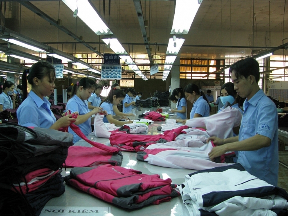 exports of textile and garment industry to reach us 42 billion