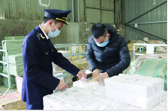 Lang Son Customs Department builds trust in the business community