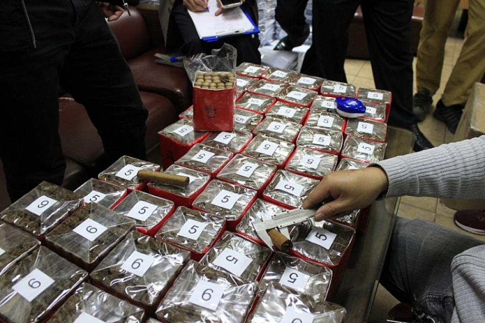 seized 10000 cigars transported via aviation
