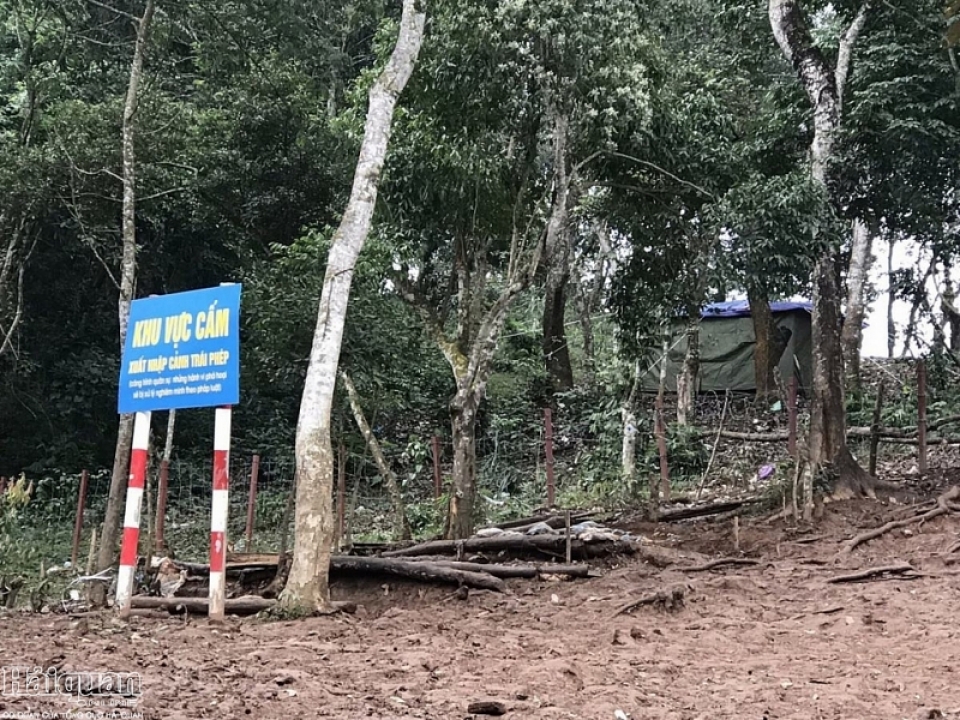 lang son smuggled goods are absent at trail and tracks
