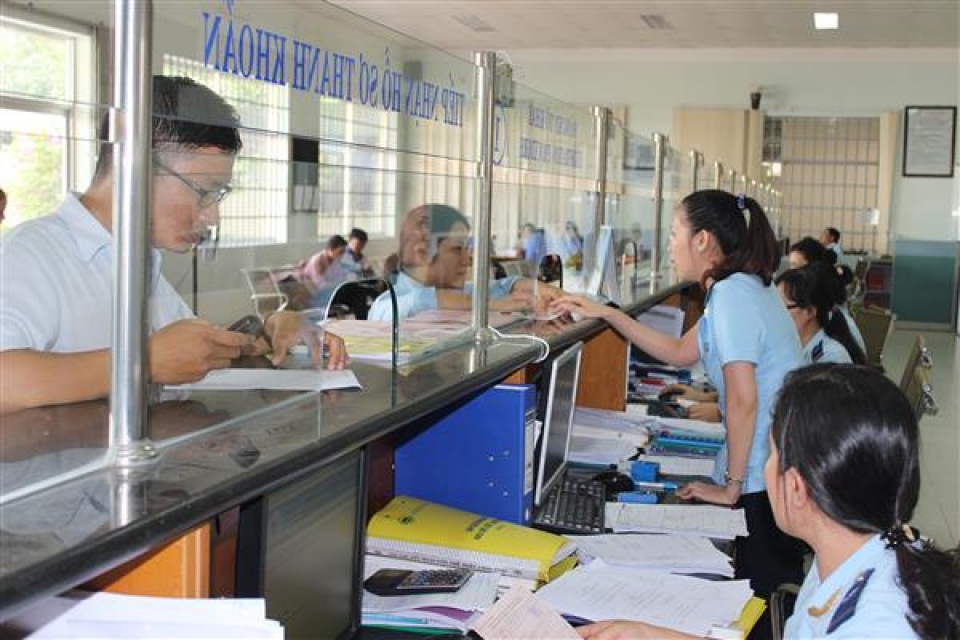 dong nai customs leading the customs sector in tax debt control