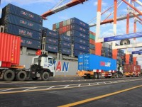 The Customs deploys operation at Hai Phong International Container Terminal