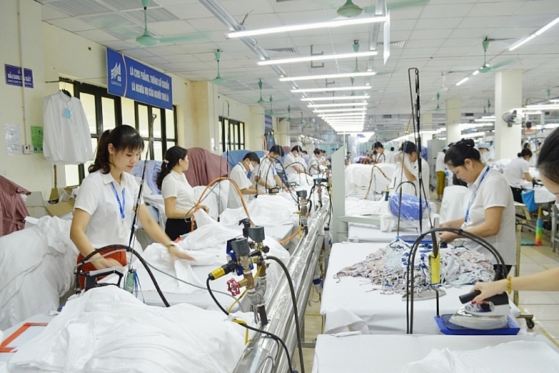 lacking orders textile and garment exports drop