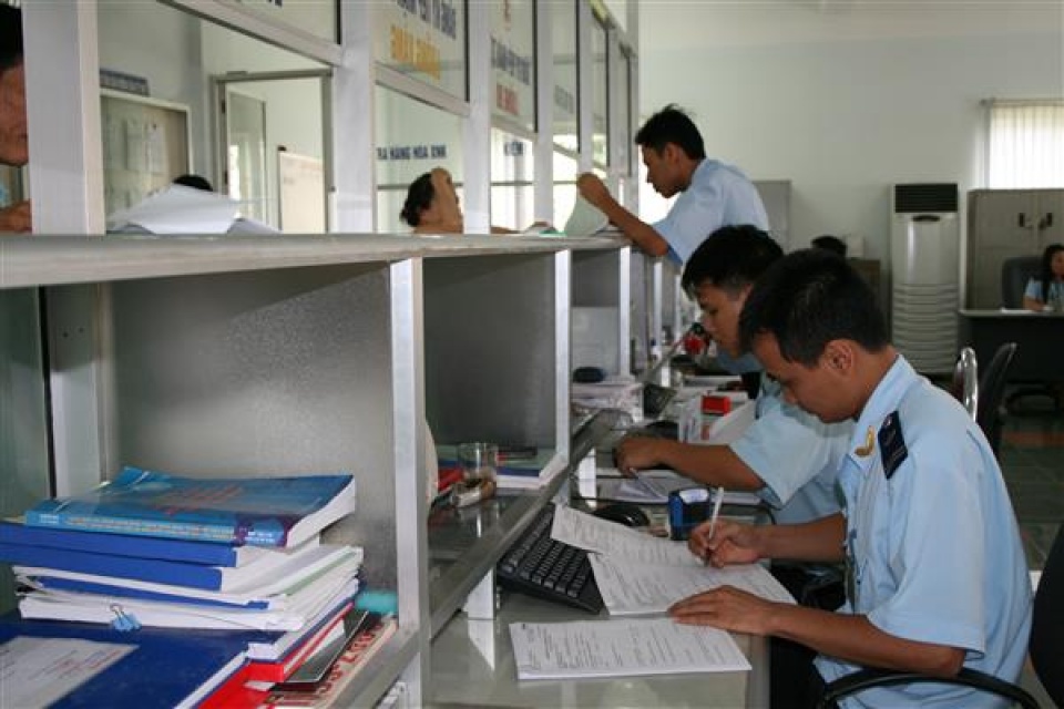 reviewing overall customs management
