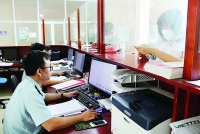 Ha Nam Ninh Customs assists and removes difficulties for businesses to raise revenue 