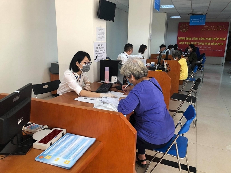 ha noi tax departments revenue in the first six month is estimated at more than 46
