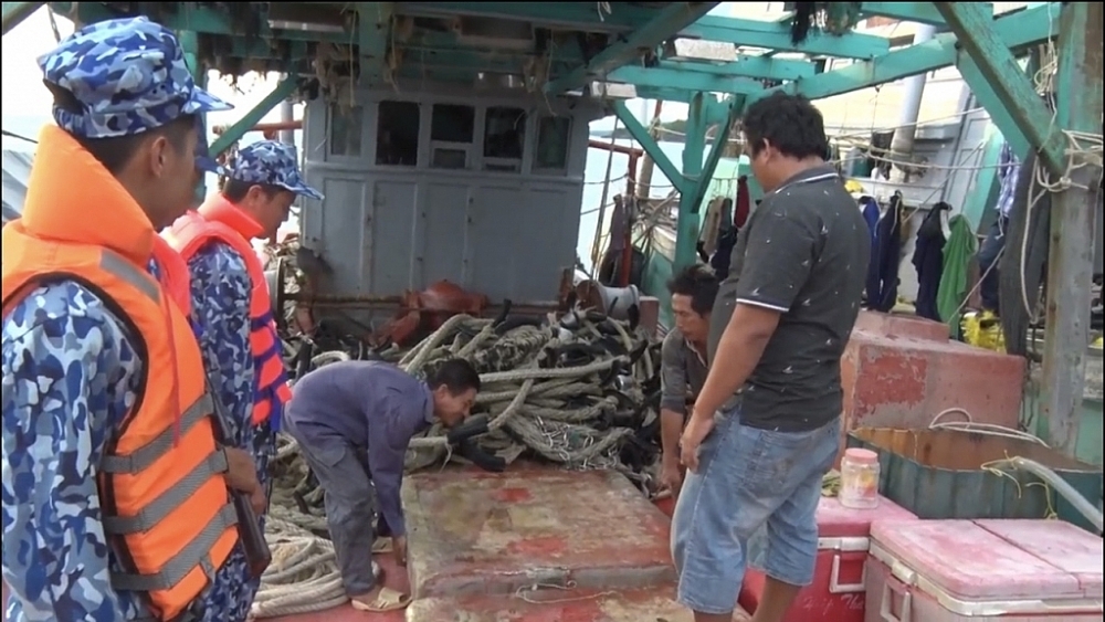 coast guard is the main force in the fight against smuggling by sea