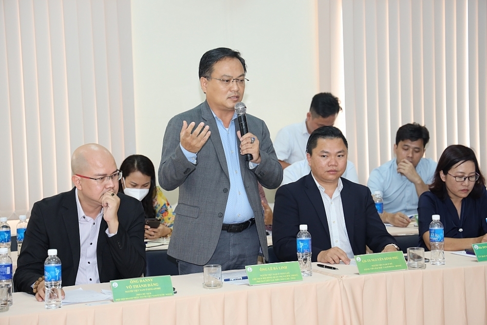Bringing into play the resources of overseas Vietnamese to export goods