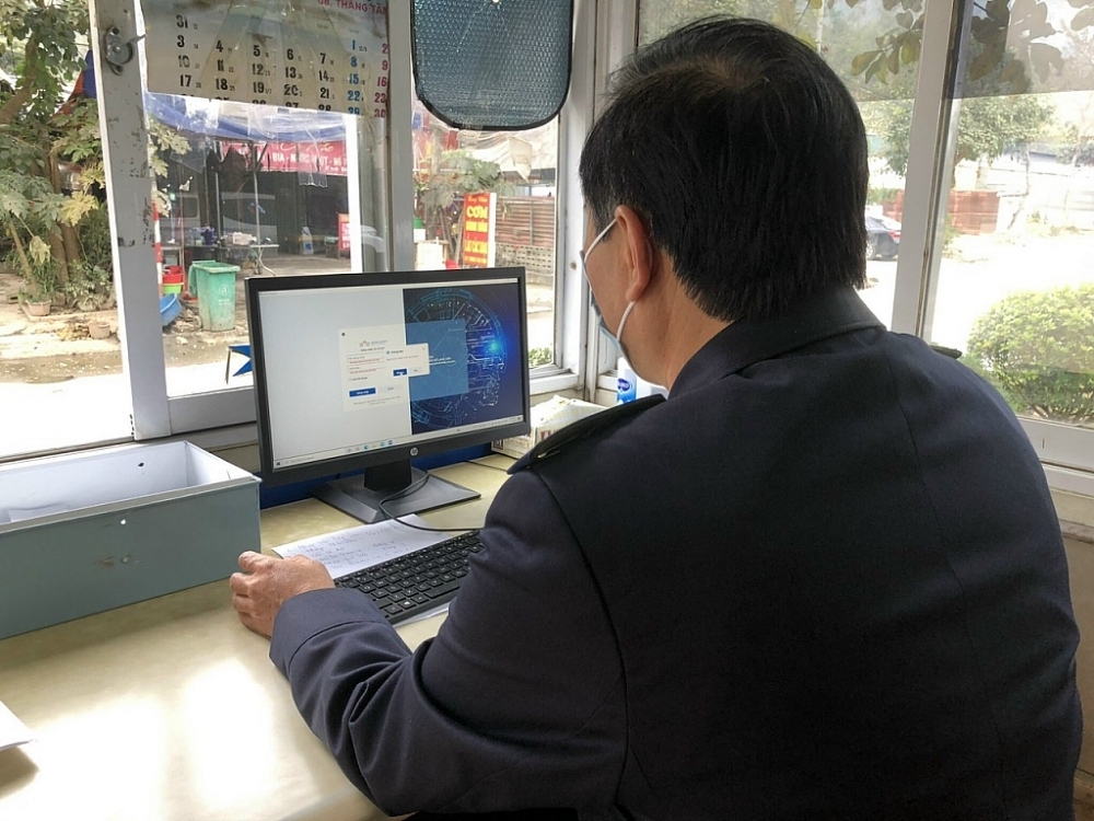 Lang Son applies new process in using Digital Border Gate Platform