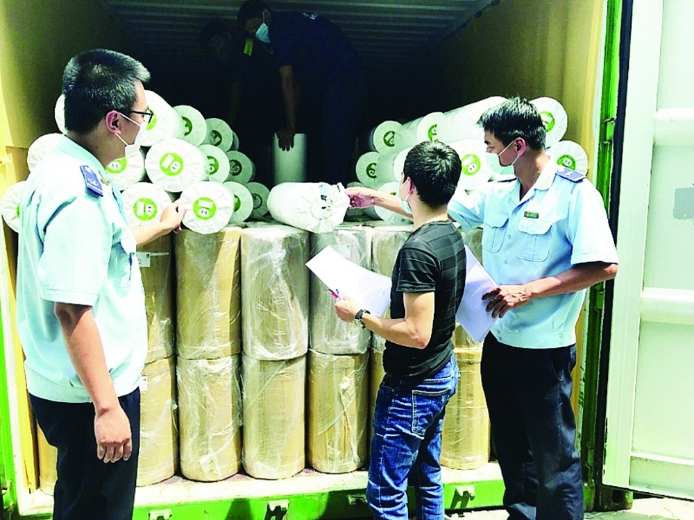 ho chi minh city customs encourages enterprises to consult price once