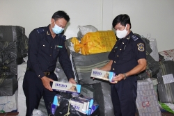 Goods smugglers use many tricks to cross border