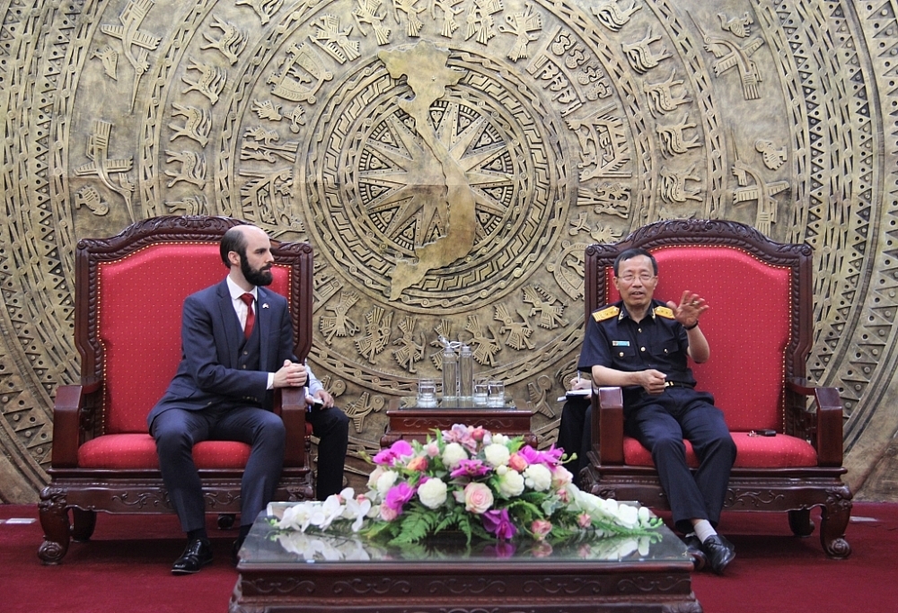 GDVC’s Director General Nguyen Van Can meets US Customs Attaché