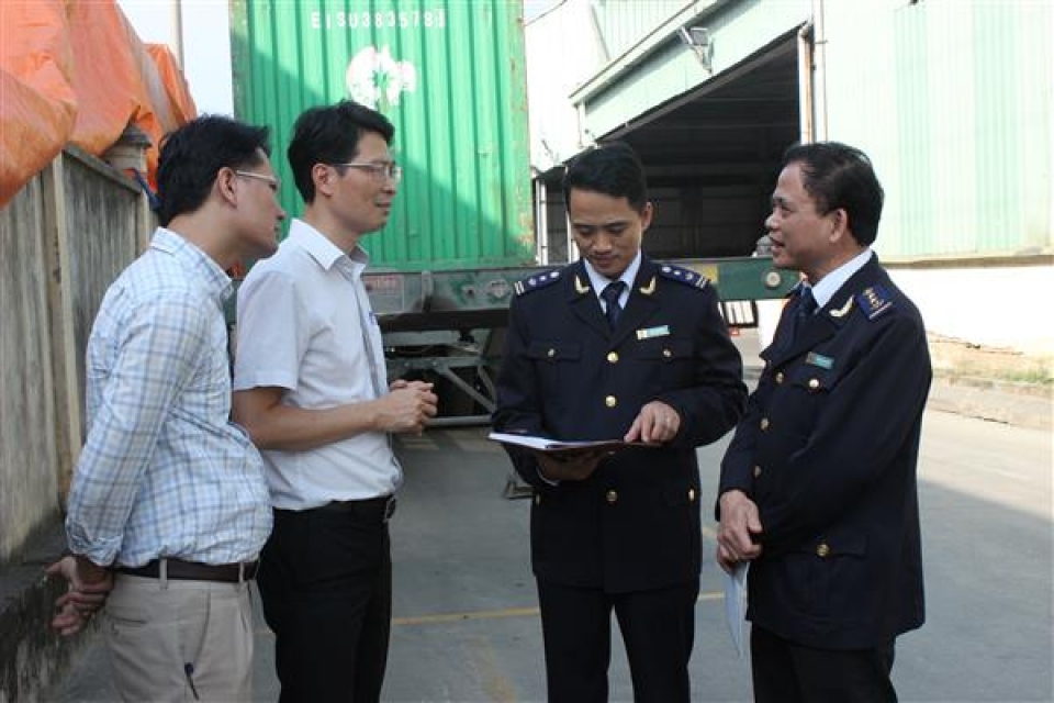 vietnam customs directs the implementation of resolution 19 and 35