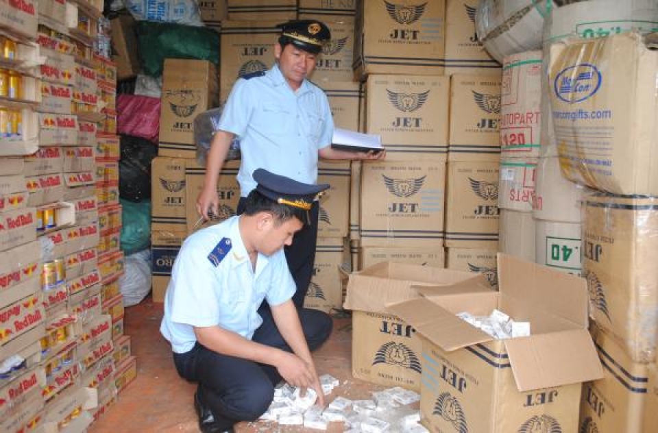 strictly inspect and handle for cigarette smuggling case