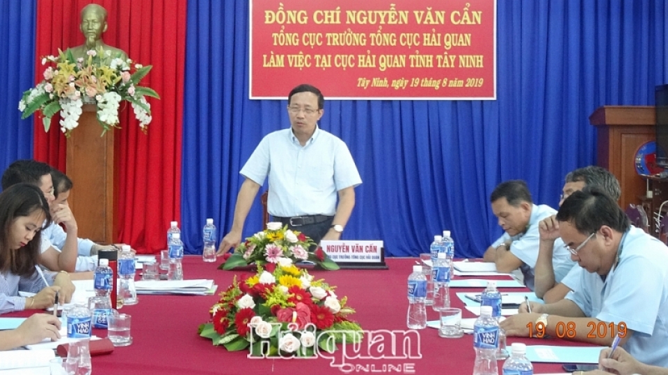 director general nguyen van can has worked with tay ninh customs department