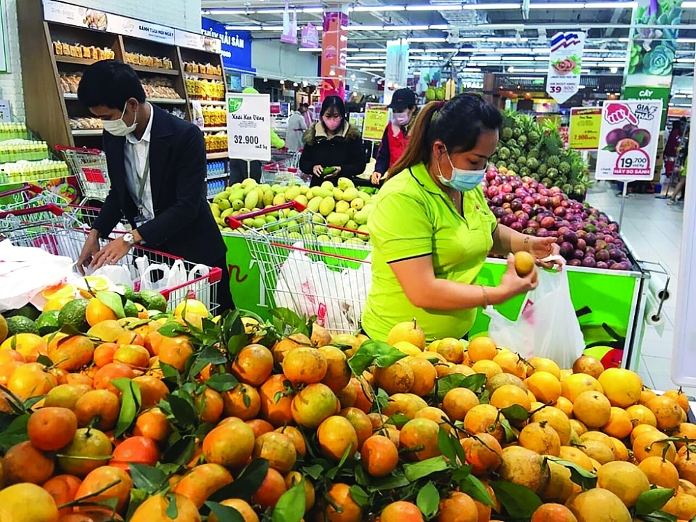 vietnamese goods are struggling in the domestic market