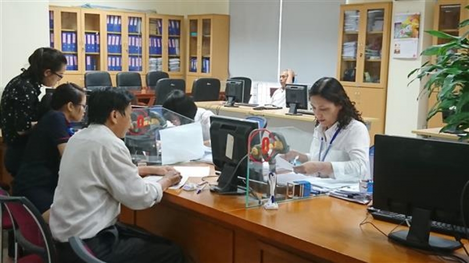 in the first 8 months of 2017 tax revenues of ha noi taxation department reached 625 of the estimate