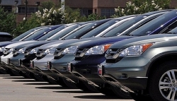 MoF consults on developing draft decree regulating standards and norms for public car use