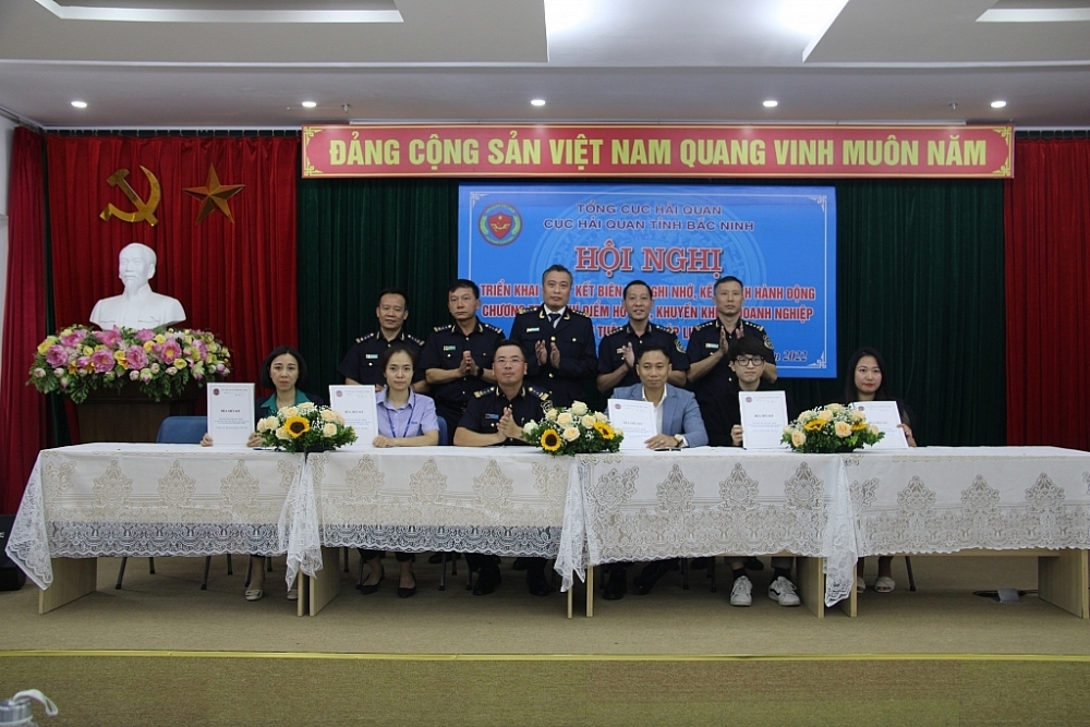 12 enterprises participate in voluntary compliance program at Bac Ninh Customs