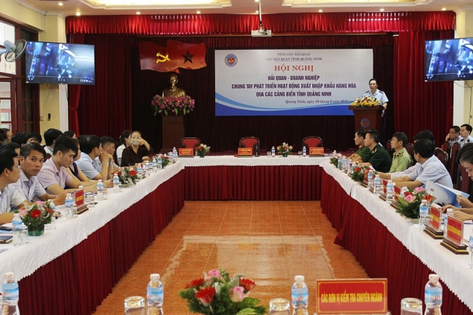 more 451 businesses carry out customs procedures at quang ninh customs