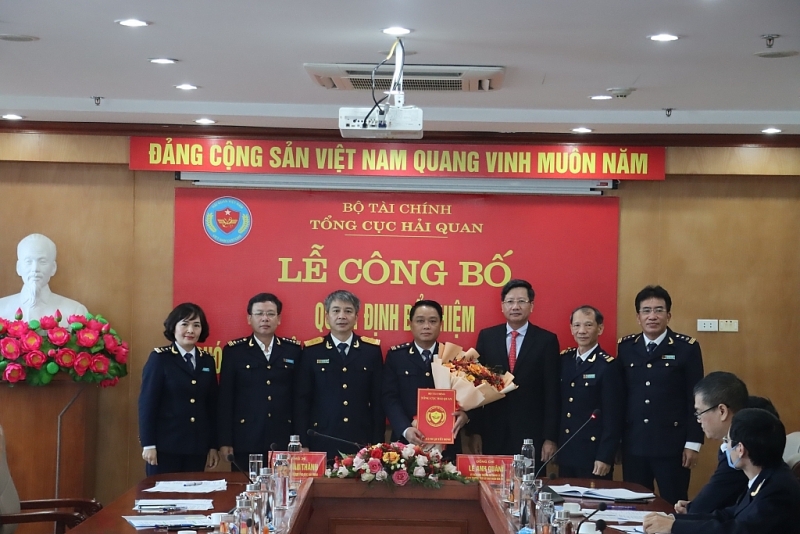 Leaders of General Department of Vietnam Customs, the People’s Committee of Hai Phong city and Hai Phong Customs Department