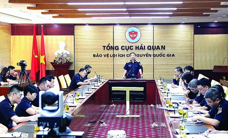 Online conference to implement Decision 1399/QD-TCHQ on the pilot program to support and encourage enterprises to voluntarily comply with the customs law, dated September 6, 2022. Photo: Quang Hung