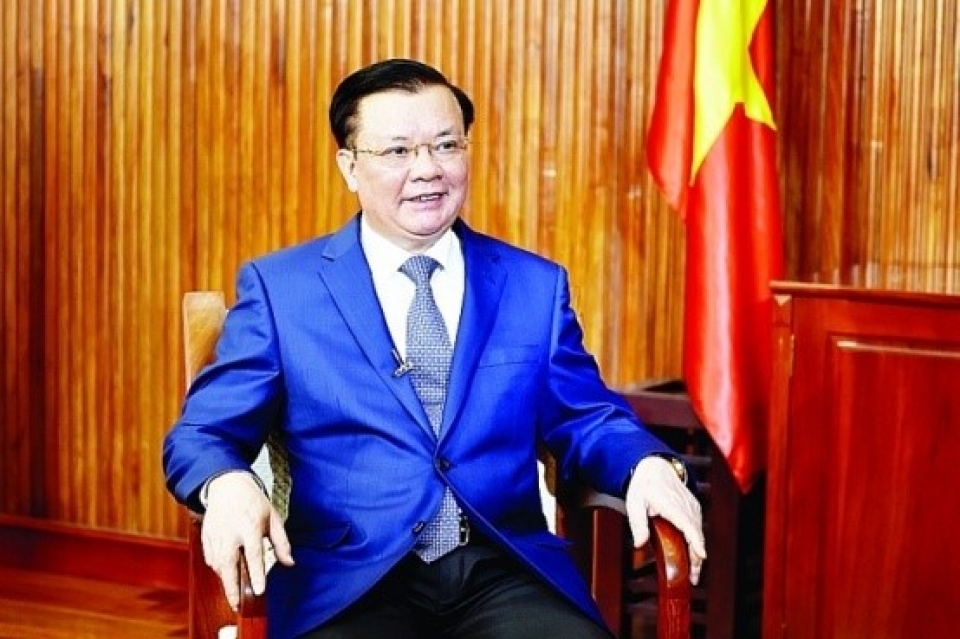 mr dinh tien dung member of the party central committee minister of finance 5 years of steering the reformed boat persistently