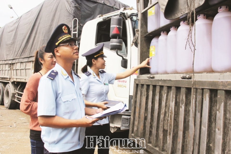 kien giang drags down smuggling in peak period