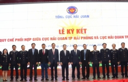 Hai Phong Customs Department, Da Nang Customs Department cooperate to facilitate import and export