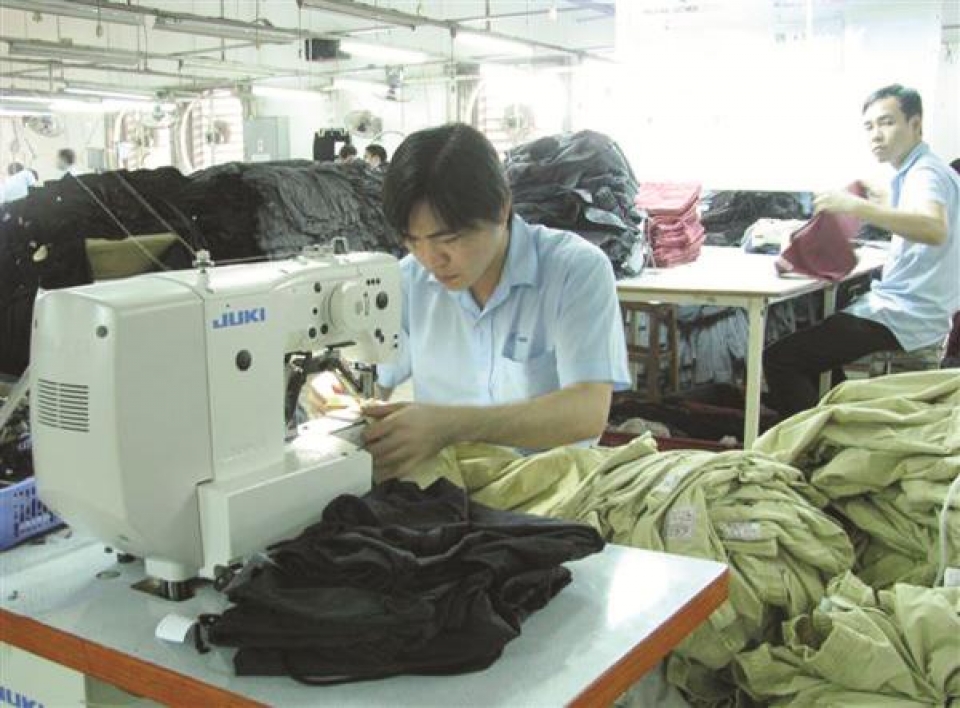 textiles and garments profits do not increase with revenues