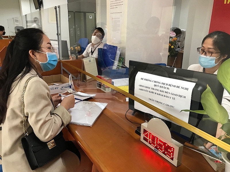 Hanoi Tax Department is ready to help taxpayers make 2021 tax finalization. Photo: Thuy Linh.