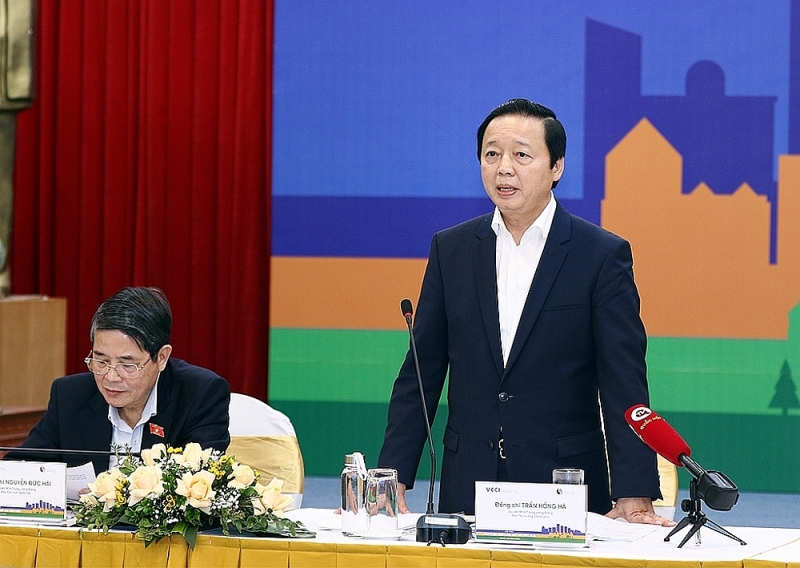 Deputy Prime Minister Tran Hong Ha speaks at the conference. Photo: VGP