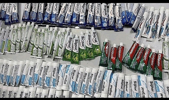 Drugs hidden in toothpaste and mouthwash tubes