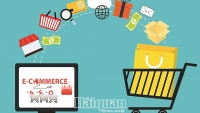 Taking advantage of e-commerce to sell fake goods