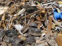 Seizing more than 50 tons of imported scrap metal imported from China