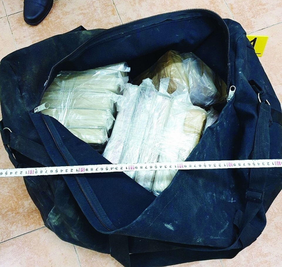 customs on the front line of drug prevention and combat part 6 uncanny coincidences of two imported shipments to vietnam containing 238 kg of cocaine