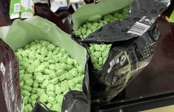 About 4 kg of suspected synthetic drugs seized