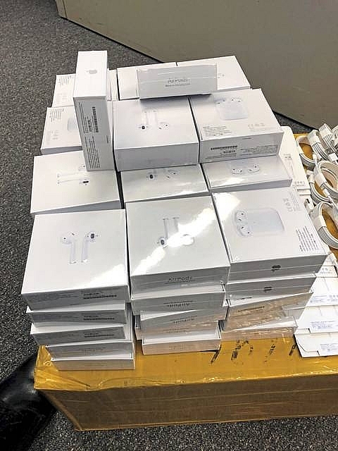 customs officers seize counterfeit apple products in pittsburgh area