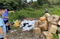 Banned goods illegally entering in Vietnam across Mong Cai border